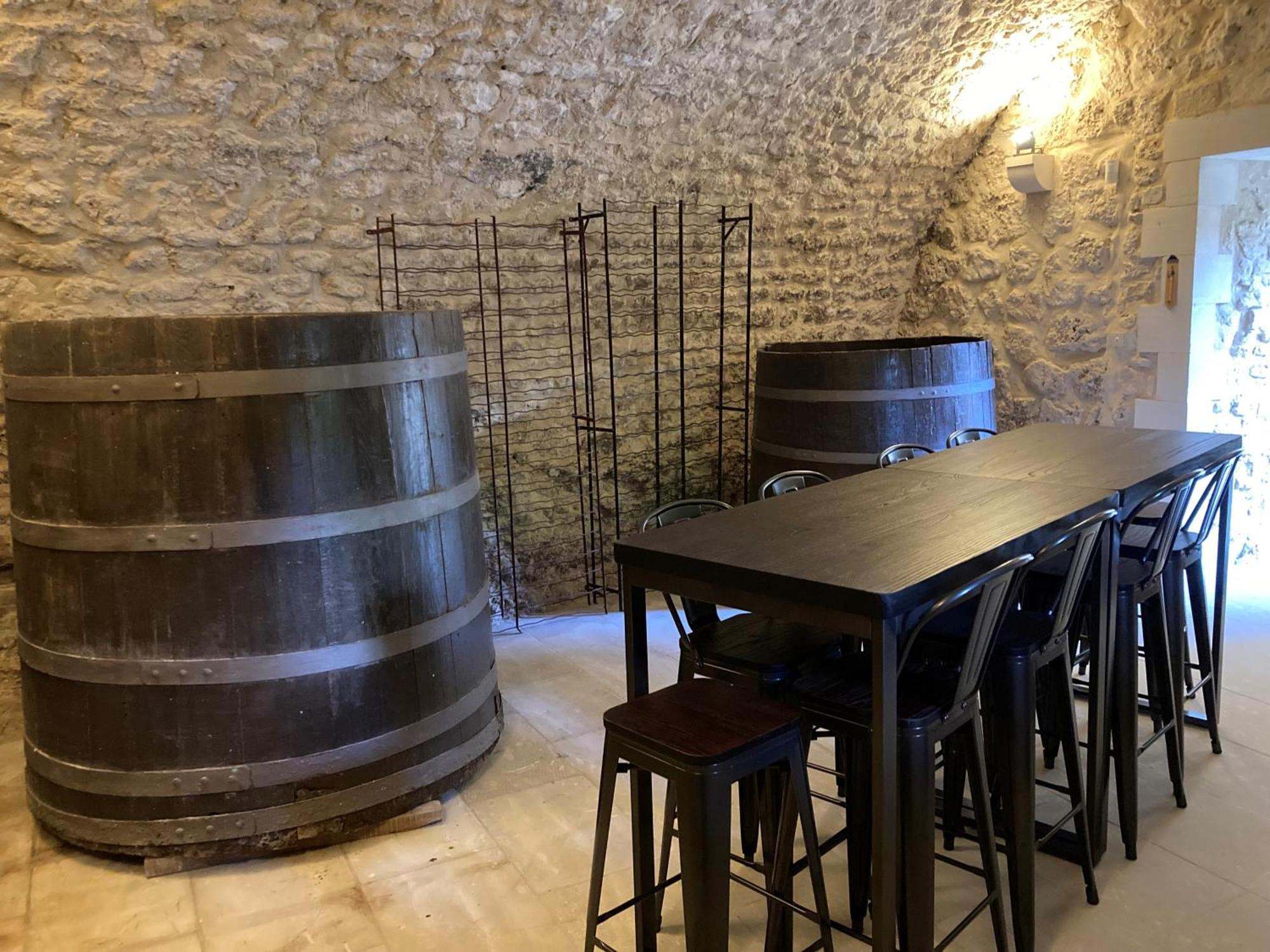 La Closerie D'Escalin Gite 12 Personnes Et Jacuzzi La Garde-Adhémar Eksteriør billede